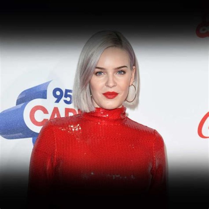 Anne-Marie Net Worth - How Much Does Anne-Marie Make?
