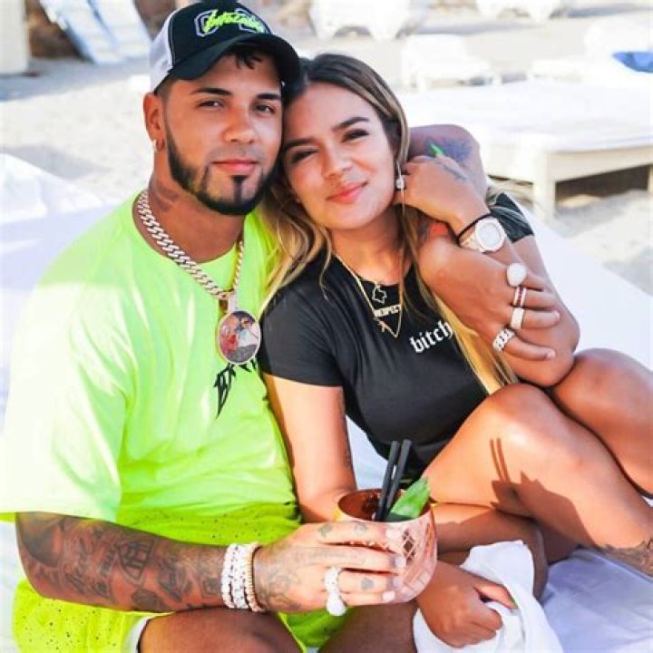 Anuel AA Dedicates New Song to Ex-Girlfriend Karol G