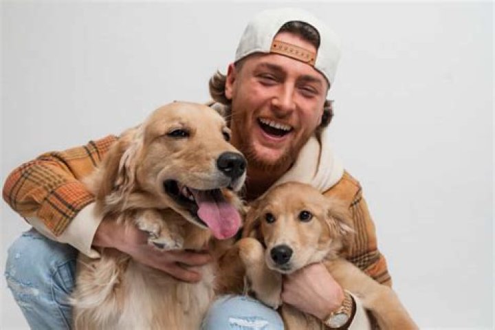 Bailey Zimmerman's Chart Achievements | Popnable