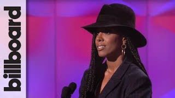 Billboard Awards Kelly Clarkson | Popnable