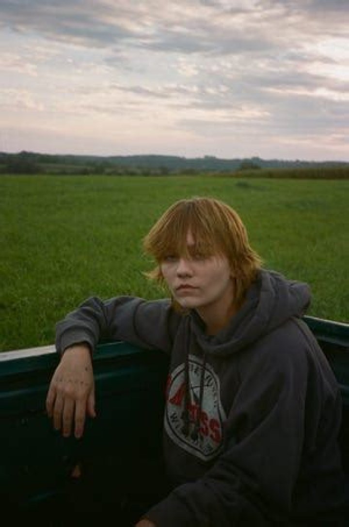 Carlie Hanson Net Worth - How Much Does Carlie Hanson Make?