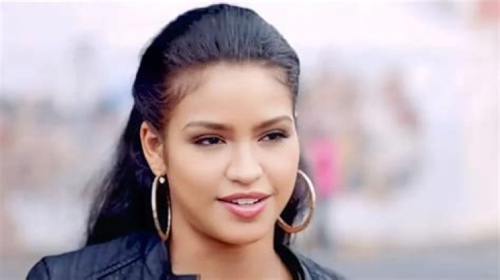 Cassie's Biography And Facts' | Popnable