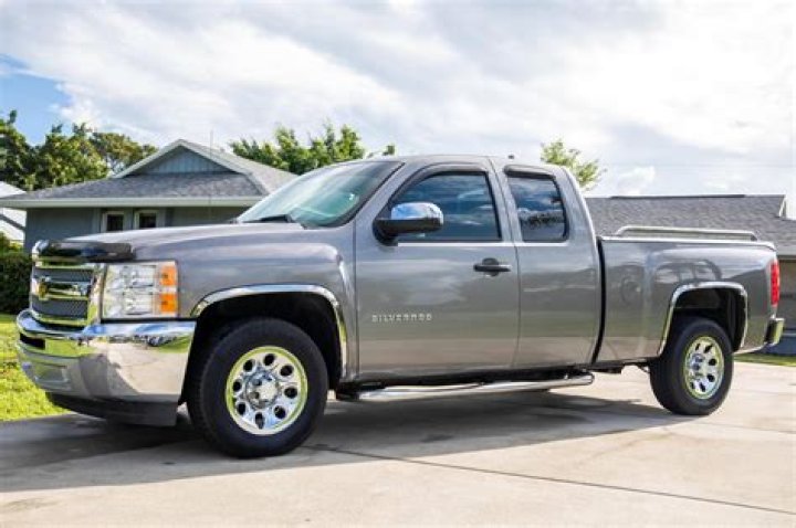 Champagne Silverado 