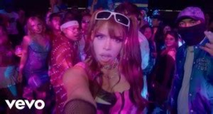 Chupón by Yeri Mua from Mexico