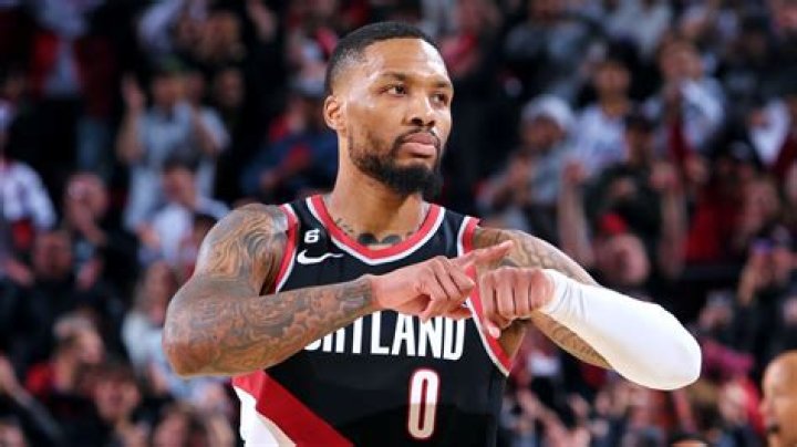 Damian Lillard Net Worth - How Much Does Damian Lillard Make?