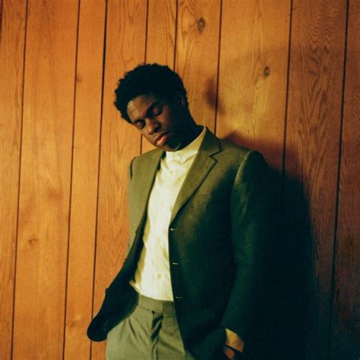 Daniel Caesar's Biography And Facts'