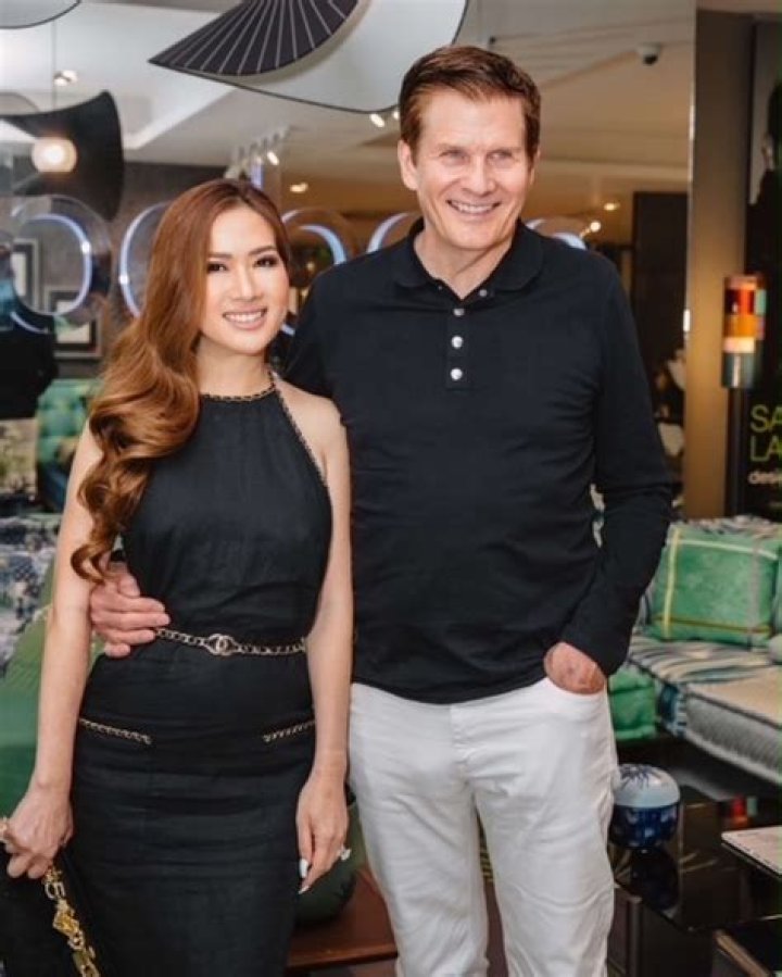 David Morris Net Worth - How Much Does David Morris Make?