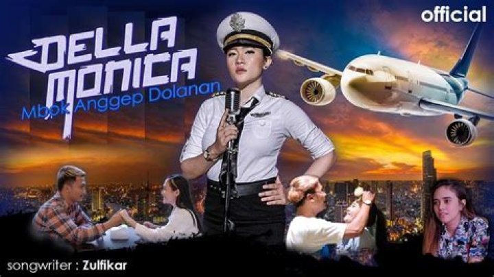 Della Monica from Indonesia | Popnable