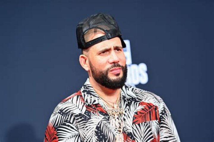 Dj Drama Net Worth - How Much Does Dj Drama Make?
