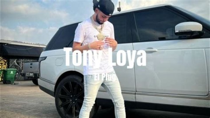 El Plug Remix by Tony Loya from Mexico