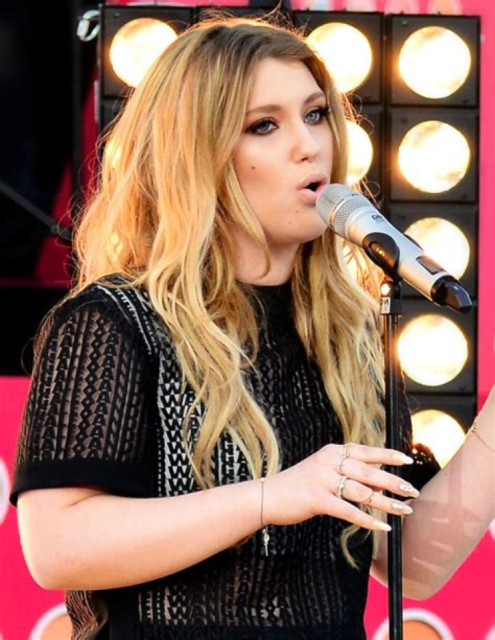 Ella Henderson Net Worth - How Much Does Ella Henderson Make?