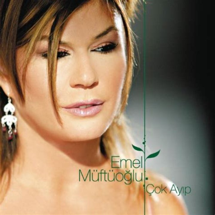 Emel Müftüoğlu 