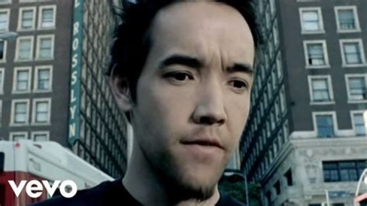 Hoobastank Net Worth - How Much Does Hoobastank Make?