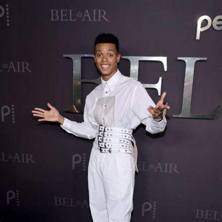 Jacob Banks Net Worth - How Much Does Jacob Banks Make?