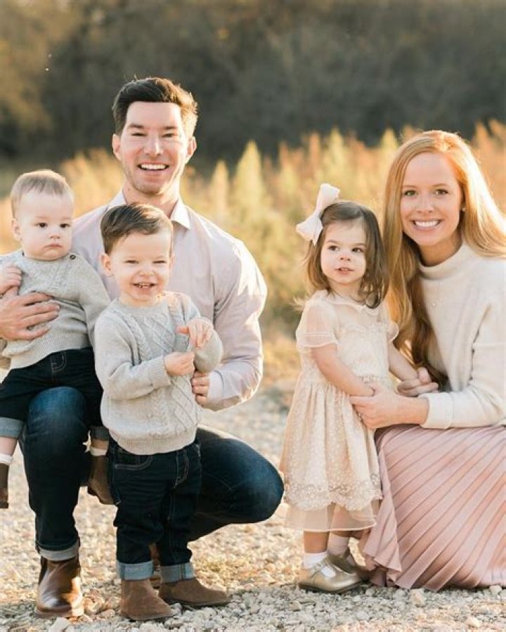 Jayton Net Worth - How Much Does Jayton Make?