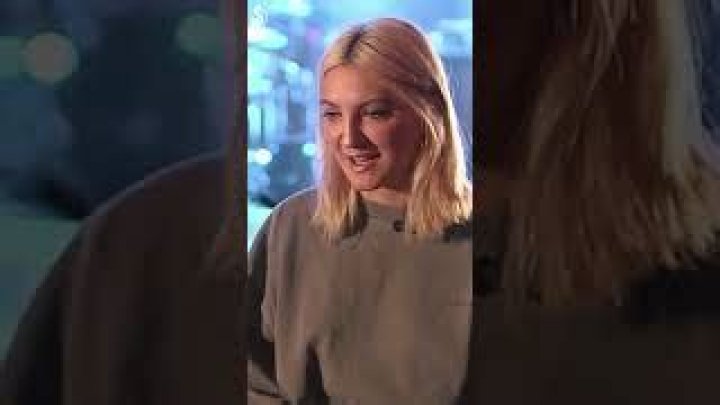 Julia Michaels from Norway | Popnable