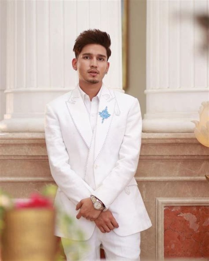 Karan Randhawa from India | Popnable