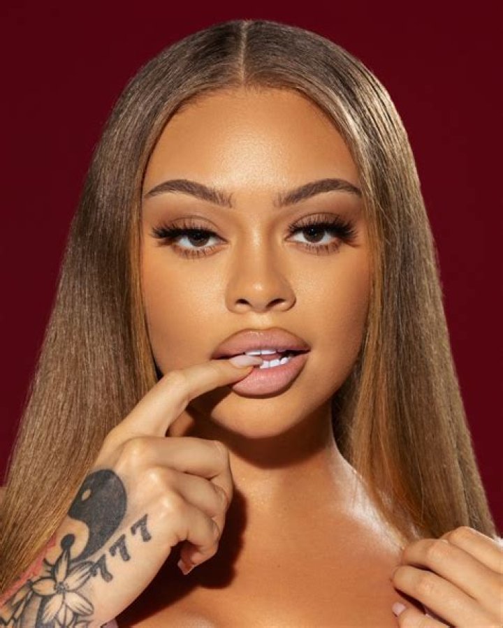 Latto from USA | Popnable