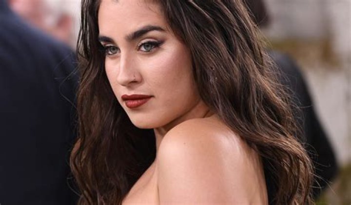 Lauren Jauregui Net Worth - How Much Does Lauren Jauregui Make?