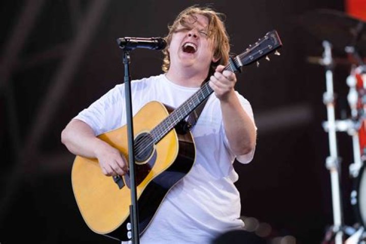 Lewis Capaldi Net Worth - How Much Does Lewis Capaldi Make?