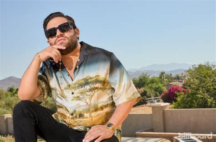 Luis R Conriquez Net Worth - How Much Does Luis R Conriquez Make?