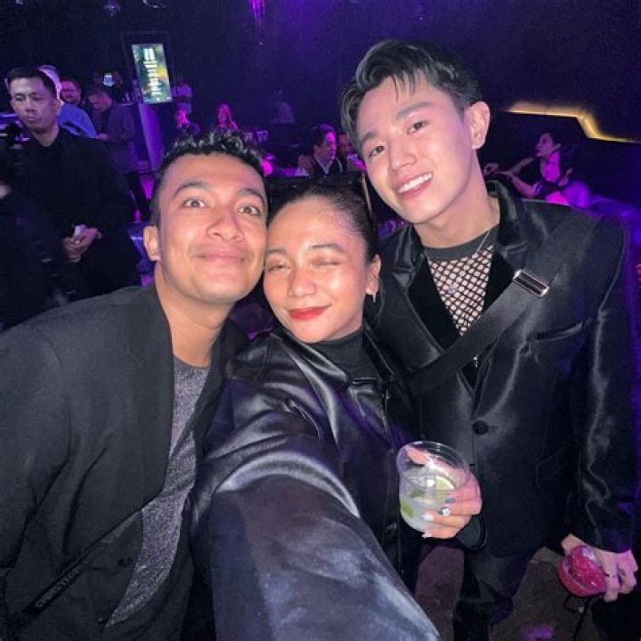 Lyrics & Translations of 'di Namalayan by Benedict Cua