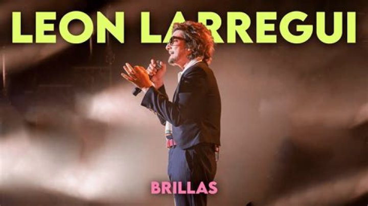 Lyrics & Translations of Brillas by León Larregui