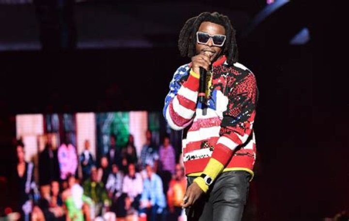 Lyrics & Translations of Chrome Heart Wave by Yak Gotti