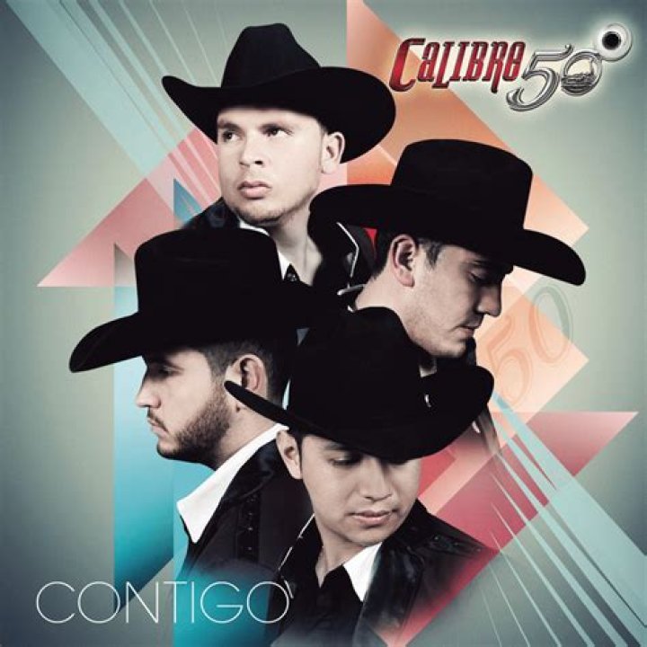 Lyrics & Translations of Contigo by Calibre 50