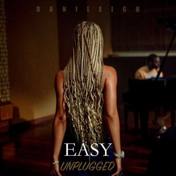 Lyrics & Translations of Easy (Unplugged) by Danileigh
