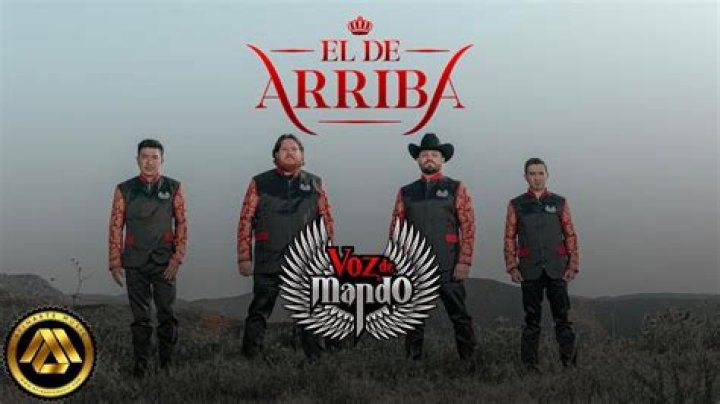 Lyrics & Translations of El De Arriba by Voz De Mando