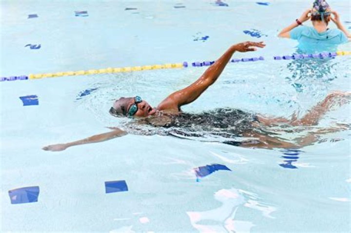 Lyrics & Translations of Freestyle In Bompton by Hitman Holla