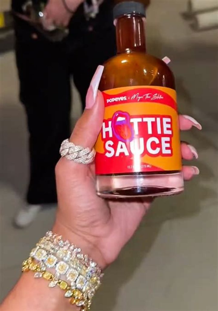Lyrics & Translations of Hottie Sauce Mukbang by Megan Thee Stallion