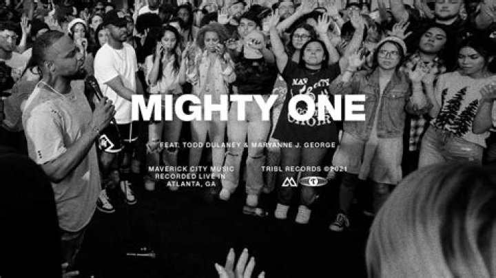 Lyrics & Translations of Mighty One by Maverick City