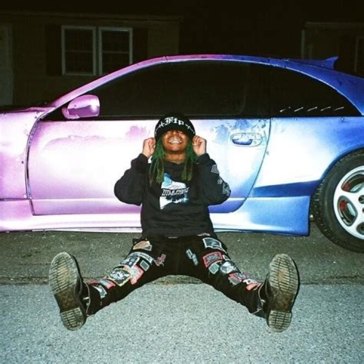 Lyrics & Translations of Nitro Cell by Zillakami