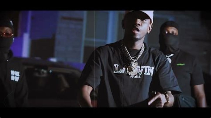 Lyrics & Translations of San Rival by Izo Vilaj De Dye