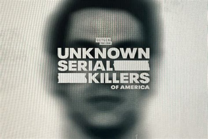 Lyrics & Translations of Serial Killer by Moncrieff