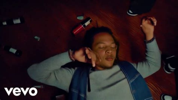 Lyrics & Translations of Sleep It Off by Domani