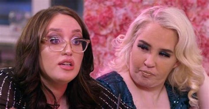 Mama Red Net Worth - How Much Does Mama Red Make?