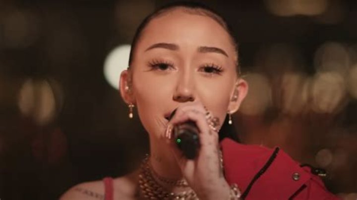 Noah Cyrus Net Worth - How Much Does Noah Cyrus Make?