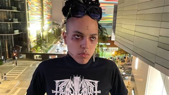 Poorstacy from USA | Popnable