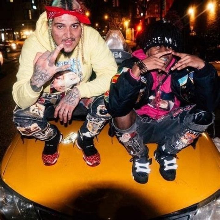 Prosthetic Legs by Zillakami & Sosmula from USA