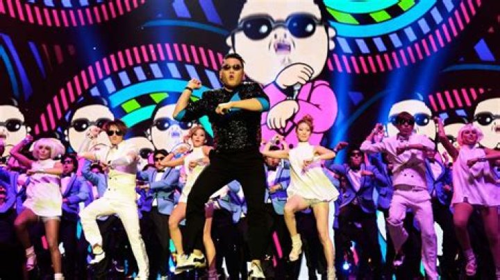 Psy Net Worth - How Much Does Psy Make?