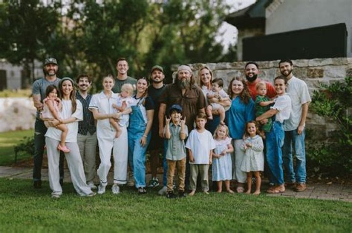 Related Artists to Earl Dibbles Jr