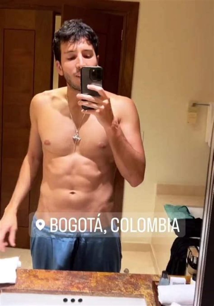 Si Quieres, Puedes by Sebastián Yatra from Colombia