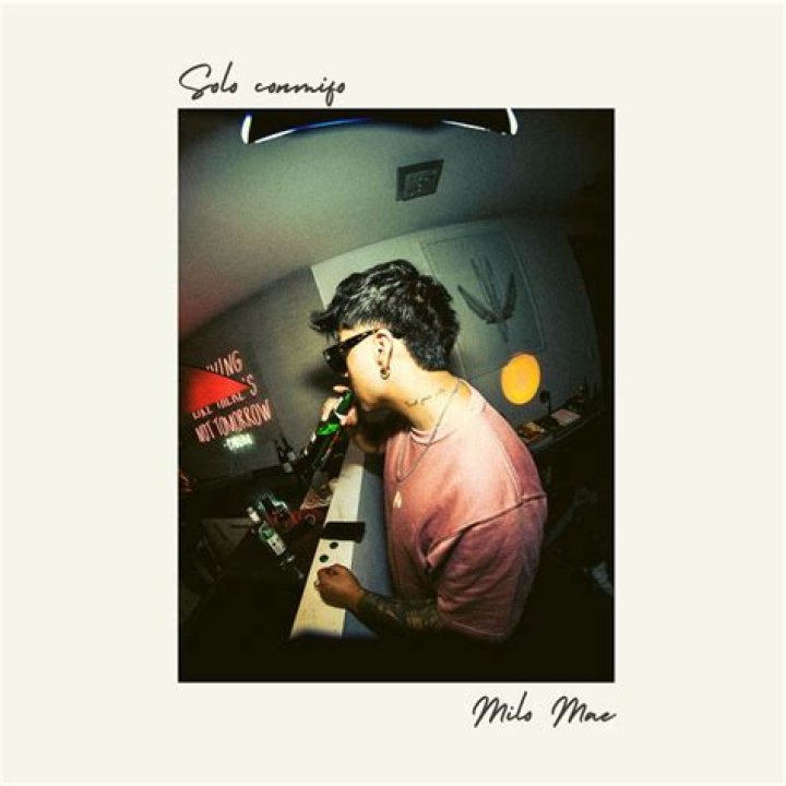 Solo Conmigo by Milo Mae from Ecuador