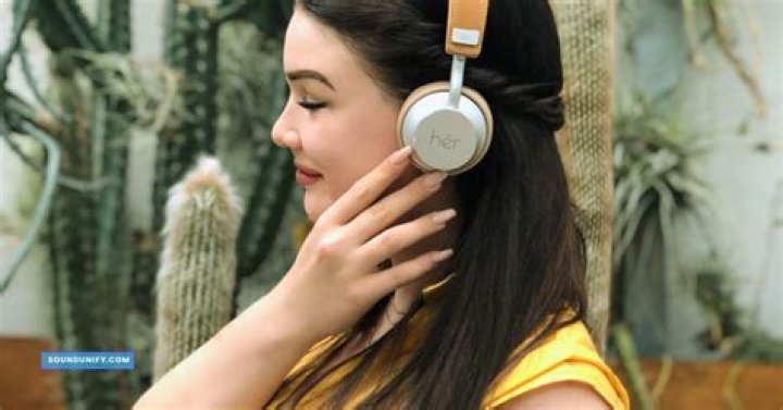 Songs To Listen To With Headphones