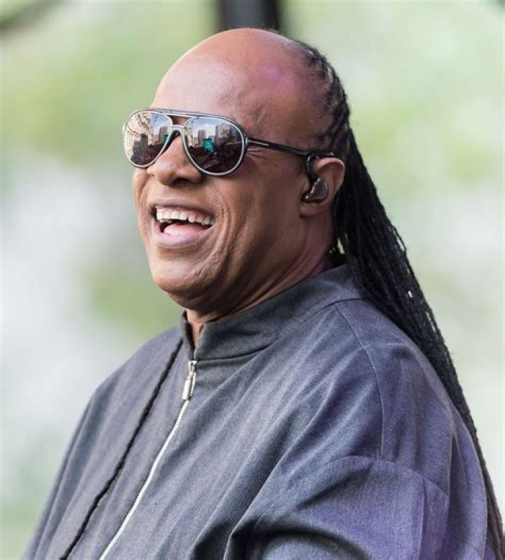 Stevie Wonder from USA | Popnable