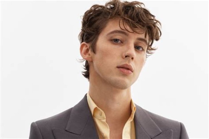 Troye Sivan and his boyfriend - personal life and biography of the actor