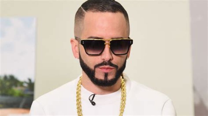Yandel's Biography And Facts' | Popnable
